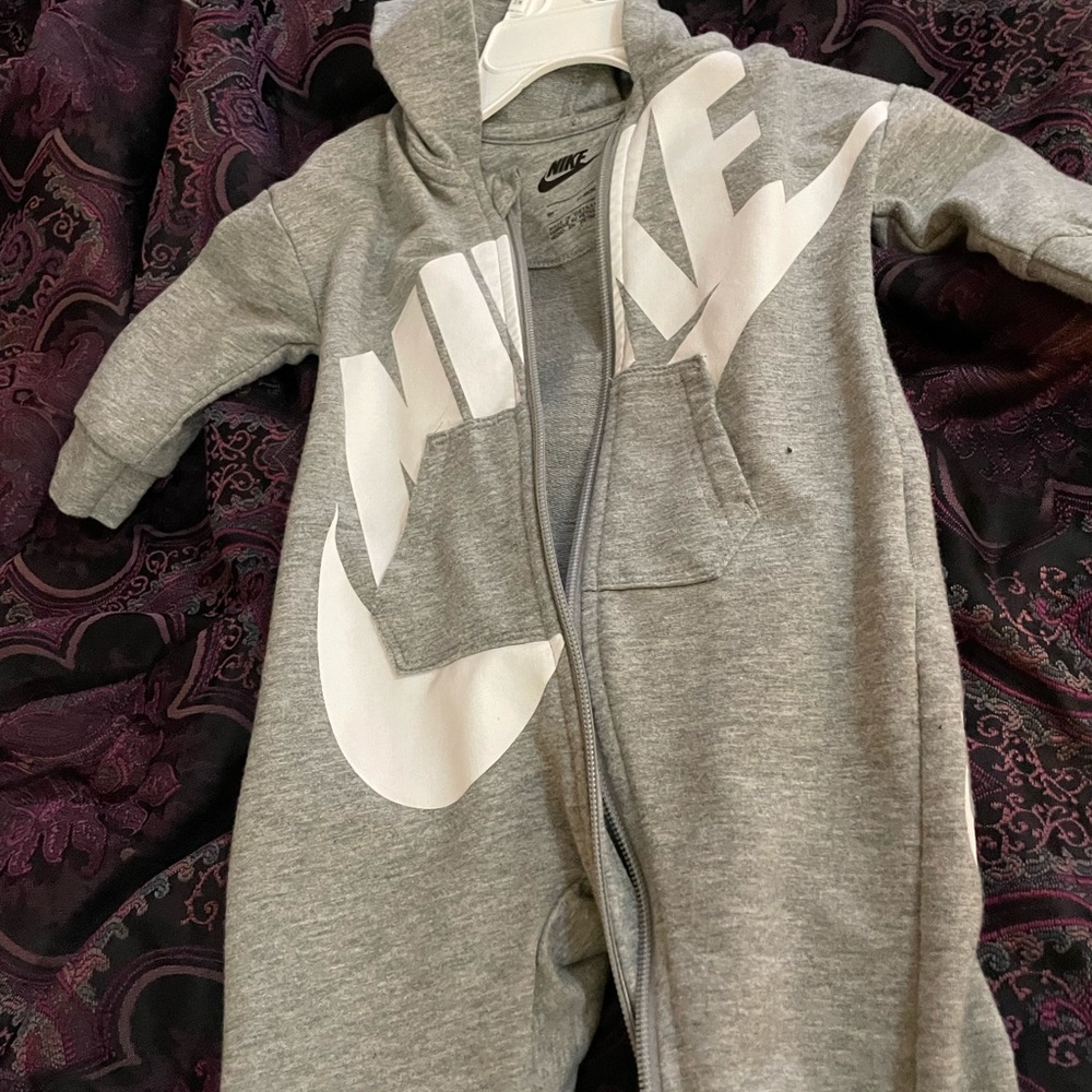 Nike